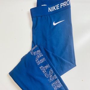 Nike pro compression leggings